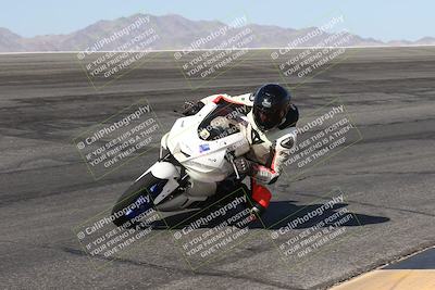 media/May-25-2025-TrackXperience (Sun) [[393a69de75]]/Level 2/Session 2 (Bowl)/